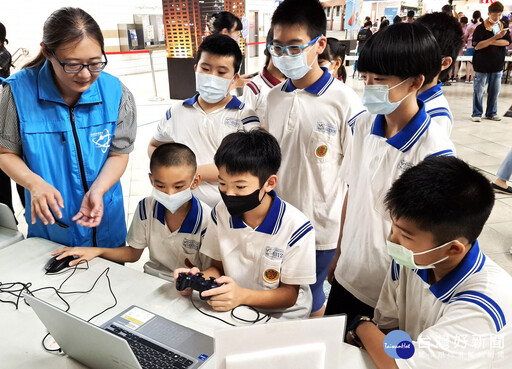 2025臺灣科普環島列車10周年 新北引領AI科普教育新時代