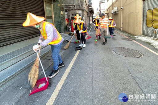 「菸蒂不落地」打造乾淨門戶新形象 桃園站前商圈齊心淨街