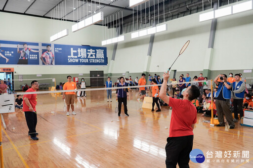 智青羽球賽中和開打 身障選手從球場找到自信