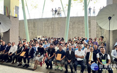 新港藝高創校20周年 藝文展演結合社區踩街