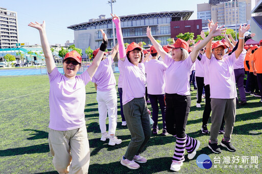 新北銀髮活力全開 長青運動會匯聚2千長者動健康