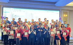 向城市守護者致敬 南市表揚績優公廁與清潔隊員