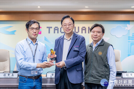 桃園軌道願景館榮獲國家建築金獎 張善政:讓桃園軌道願景持續發光