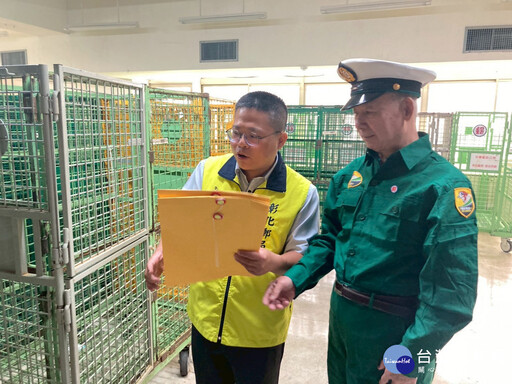 退休郵差重披制服 花壇日照中心攜手彰化郵局圓夢
