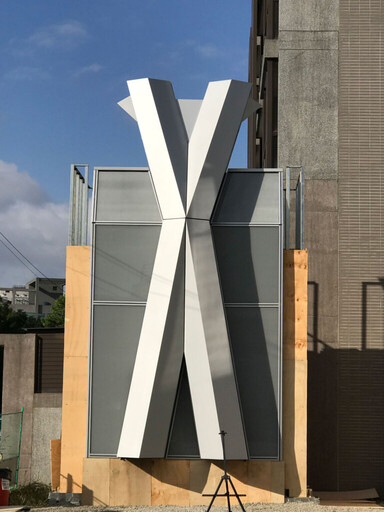 潘冀用建築 闡述百年宏願決心 十年一建、百年一鑽 — 上海商銀