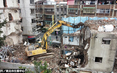 從喫到飽人龍看經濟曙光