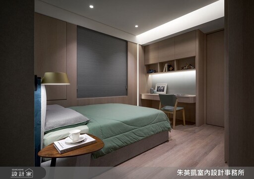 破解長型屋難題!時尚現代宅善用畸零廊道,打造全家人最愛的視聽交誼區!