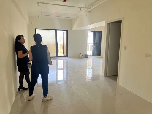 高雄前金心理醫生的單身城堡,35坪新成屋化解樑柱存在感顯化通透生活