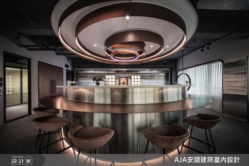 從渦流天花眺望城市天際!高空景觀 VIP 咖啡招待所,融入前衛實驗美感體驗!