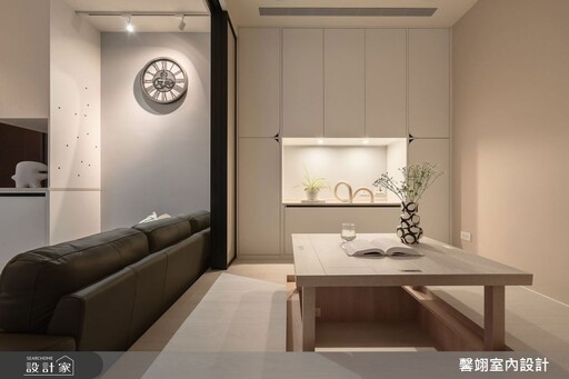 15 坪打造 3 房 2 廳!現代單身宅濃縮豐富機能,多功能和室和大收納一次擁有!