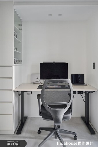 我們的新婚生活從信義區的７坪小豪宅開始！純粹設計佐強大機能，讓幸福具象化