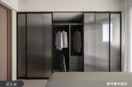 陽光女孩的北歐風居家！單車收納＋瑜珈空間，溫暖珊瑚橘注入活力感！