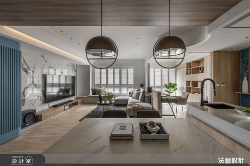 35坪現代低奢飯店風中古屋,弧形天花化樑柱問題實現質感四口之家