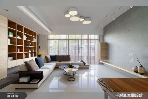 台南85坪透天別墅混搭風格,以清水模、樂土與木質交織清楚系私宅