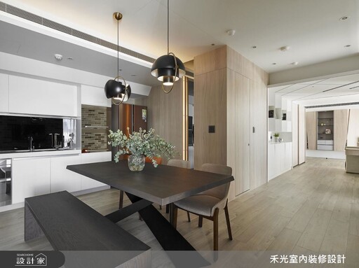 38 坪簡約風的內觀秘境宅！雙門設計隱藏專屬瑜珈空間，自由動線專為心靈療癒而生