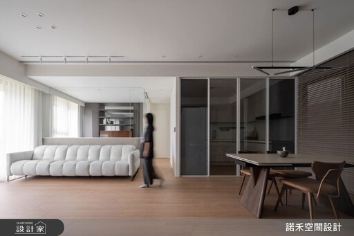 以黑白灰築一座都市深處的森林!36坪新成屋化山景為設計元素,勾勒恰到好處的生活景致