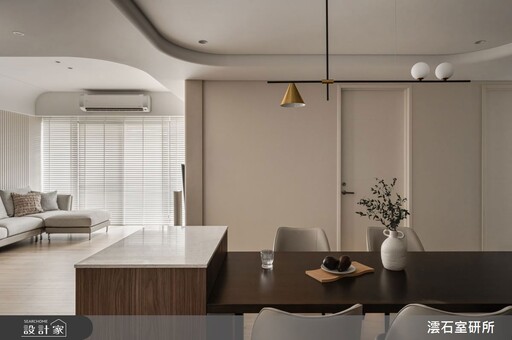 寵物宅設計新典範！32 坪新古屋融入寵物設計，實踐親子與貓咪共生日常