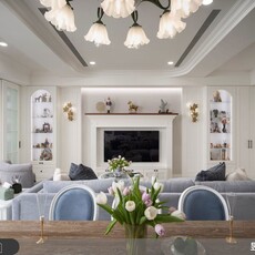 北市三代同堂老屋翻新，以「花」為題兼容三房格局、神明廳與貓屋