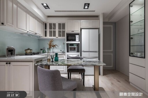 打開15坪的生活質感，美式風度假小宅，擁有泡澡浴缸與城市露台的完美比例