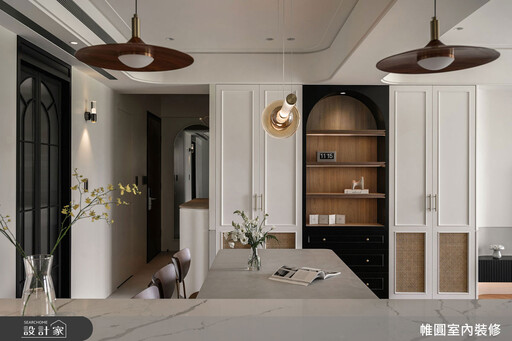 混搭風型塑讓生活慢慢安放的療癒住宅,美型展示收納X輕奢中島傳達絕佳品味