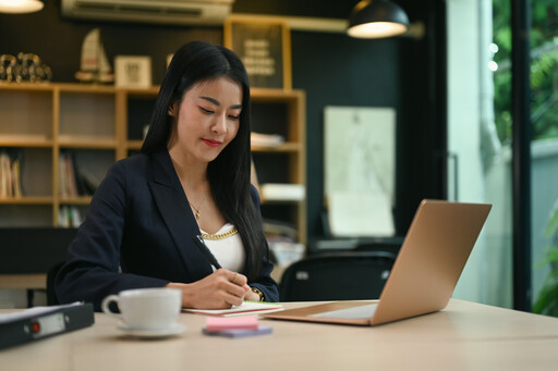 【莉亞夫人的會客室】丈夫執意讓私生子進家門 礙於經濟考量妻子無奈接受