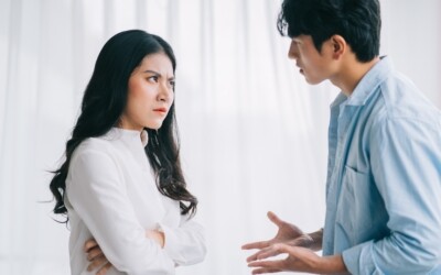 不經意間脫口而出5句話 讓愛情的小船說翻就翻