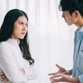不經意間脫口而出5句話 讓愛情的小船說翻就翻