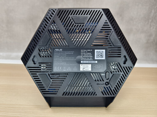 快來體驗高速穩定6GHz頻段上網魅力！ASUS RT-AXE7800 WiFi 6E 路由器開箱評測：解決Wi-Fi連線問題就靠它！