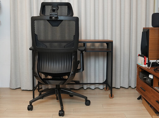 久坐依然舒適！Power Master 亞碩 GM37 標準版人體工學網椅開箱使用分享