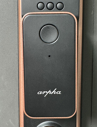 Arpha M2 Ultra 3D人臉辨識靜音智慧電子鎖開箱使用分享：超安全智慧可一秒臉部辨識解鎖！