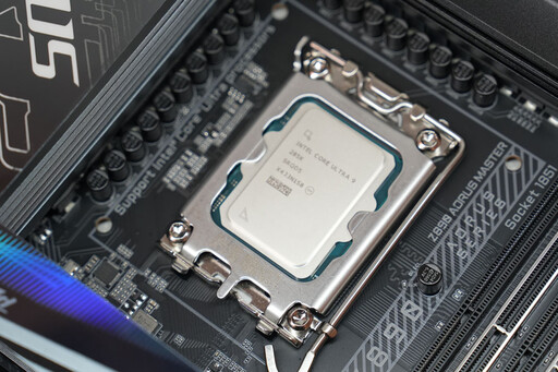 技嘉 Z890 AORUS MASTER 主機板開箱+Intel Core Ultra 9 285K評測分享：超多DIY友善設計且用料扎實效能突出！