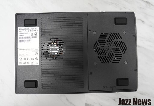聽無損音樂或備高速份資料兩相宜！擁有六組M.2 SSD 的華芸FS6806X NAS開箱評測分享