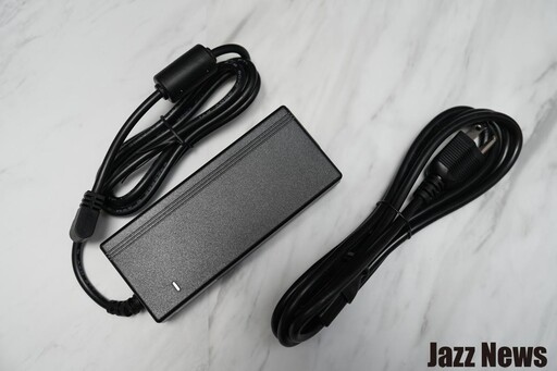 聽無損音樂或備高速份資料兩相宜！擁有六組M.2 SSD 的華芸FS6806X NAS開箱評測分享