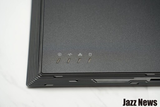 聽無損音樂或備高速份資料兩相宜！擁有六組M.2 SSD 的華芸FS6806X NAS開箱評測分享