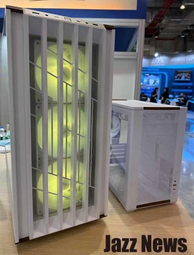 MONTECH君主COMPUTEX 2025巡禮：最友善聰明設計的機殼都在這！新款風扇電供也都吸睛