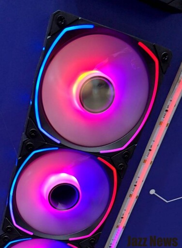 MONTECH君主COMPUTEX 2025巡禮：最友善聰明設計的機殼都在這！新款風扇電供也都吸睛