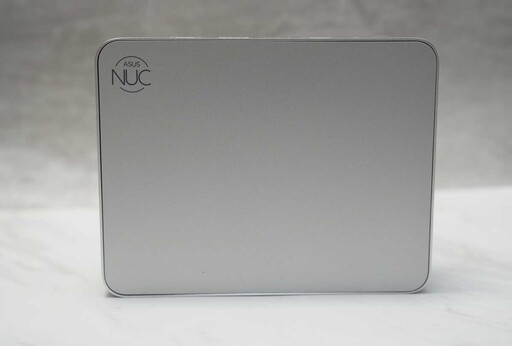 ASUS NUC 15 Pro+開箱評測分享：迷你電腦也能有強悍的AI效能與極致的擴充能力！
