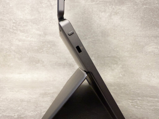 華碩ZenScreen Duo OLED MQ149CD可攜式雙螢幕開箱評測：高畫質與豐富的使用模式為創作效率大加分！