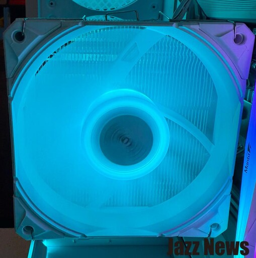 MONTECH NX400 ARGB單塔散熱器開箱評測分享：給你極致的散熱效果與華麗的視覺體驗