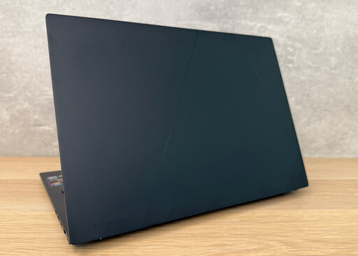 ASUS Zenbook 14 (UM3406)開箱：超輕薄效能優異是商務人士最佳AMD陣營中的親民Copilot+ PC選擇
