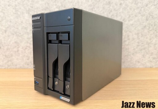 ASUSTOR AS6702T V2 NAS + Seagate IronWolf Pro 30TB HDD評測分享:功能強大支援雙5GbE網路 還支援單碟30TB大容量HDD與四組M.2 SSD