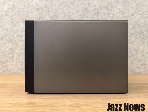 ASUSTOR AS6702T V2 NAS + Seagate IronWolf Pro 30TB HDD評測分享:功能強大支援雙5GbE網路 還支援單碟30TB大容量HDD與四組M.2 SSD