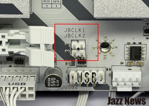 雪白銀色超帥!微星MAG X870E GAMING PLUS MAX WIFI白色款主機板評測分享:內建真Wi-Fi 7與5G LAN和USB-C 40G