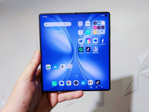 通過60萬次摺疊測試 vivo X Fold5攜超強續航、高階攝影功能登場