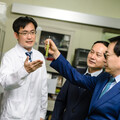 綠茵生技勇奪三金！ 自研原料Bretide、Musslift、Citrusvel在美國AII達文西創新展大放異彩