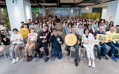 把粉絲變耳邊閨密 品牌Podcast正流行