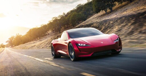 結合SpaceX技術 「會飛」的特斯拉Roadster預定2025亮相