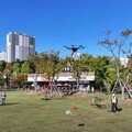 韓國釜山積極測試無人機服務 外送熱食到公園