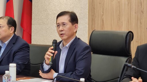 川普關稅重擊資服業？黃彥男：輸美比例不高、雲端算力可成臺灣優勢