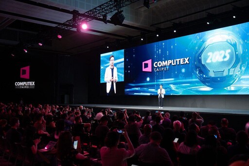 COMPUTEX 2025／黃仁勳站台廣達 與林百里秀出「Team Taiwan」